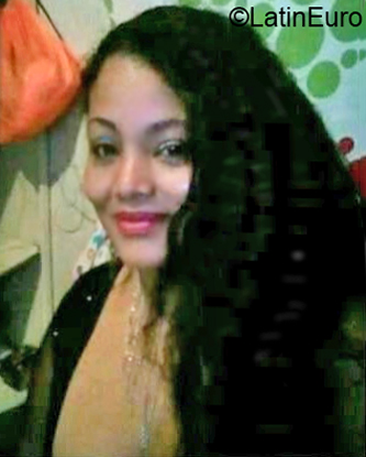 Date this happy Colombia girl Jackeline from Cali CO30842