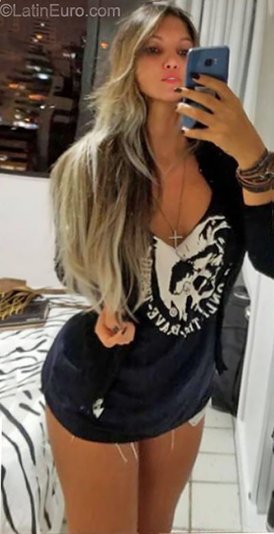 Date this charming Brazil girl Adriana from Recife BR11513