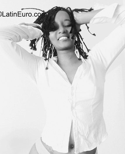 Date this sultry Ecuador girl Judy from Quito EC873