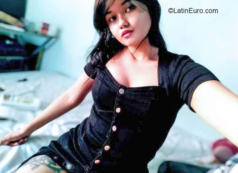 Date this athletic Colombia girl Hilda from Bucaramanga CO31031