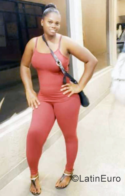 Date this delightful Jamaica girl Simone from Montego Bay JM2717