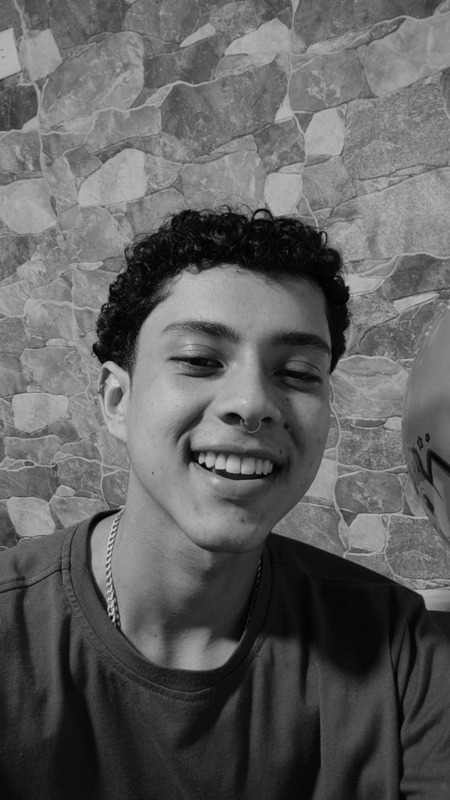 Date this hard body Colombia man Sneyder from Medell&iacute;n CO31112