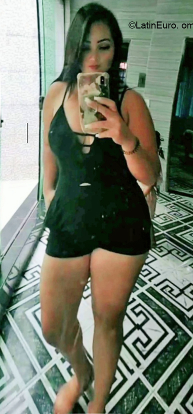 Date this lovely Brazil girl Karla from Sergipe BR11580
