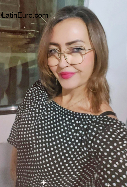 Date this hot Brazil girl Maria from Boa Vista BR11653