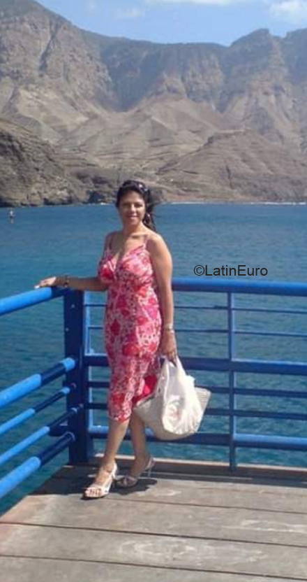 Date this delightful Mexico girl Ariadna from Tonalá MX2562