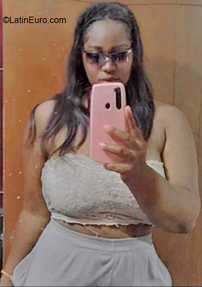 Date this athletic Colombia girl Maira from Medellin CO31576