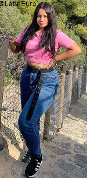 Date this charming Spain girl Lineth from Madrid ES693
