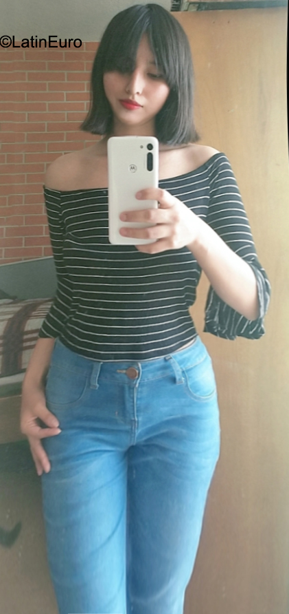 Date this hard body Mexico girl Dulce from Puebla MX2585