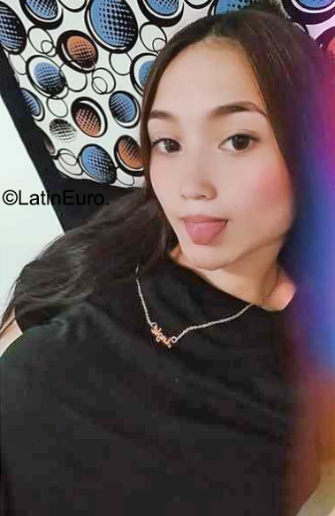 Date this foxy Colombia girl Alejandra from Bucaramanga CO31724