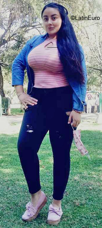 Date this funny Peru girl Andrea from Lima PE2002
