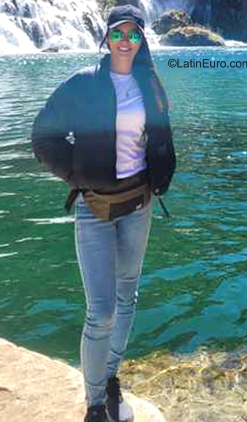 Date this georgeous Peru girl Susana from Lima PE2024