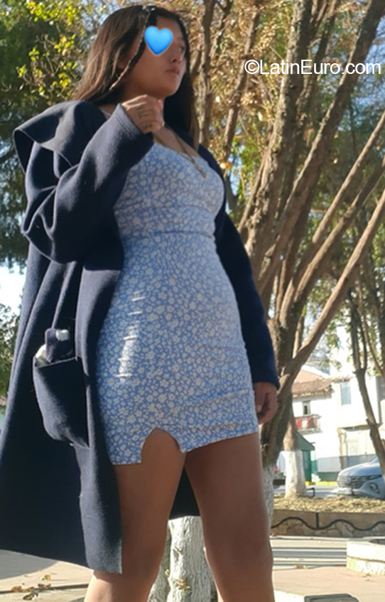 Date this voluptuous Peru girl RUTH from Lima PE2018