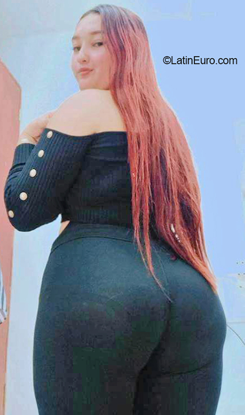 Date this sultry Colombia girl Jeorgina from Valledupar CO31923