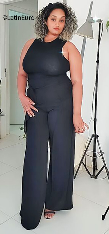 Date this tall Brazil girl Cassia from Sao Paulo BR12058
