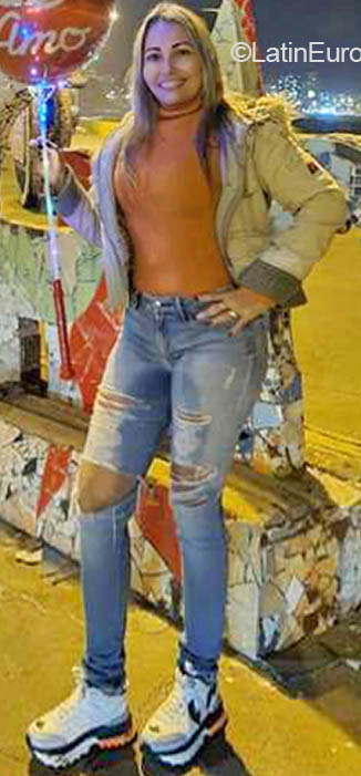 Date this delightful Colombia girl Monica from Santa Marta CO31986
