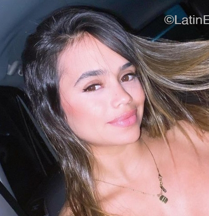 Date this hot Colombia girl Keyliana from Bogota CO32156