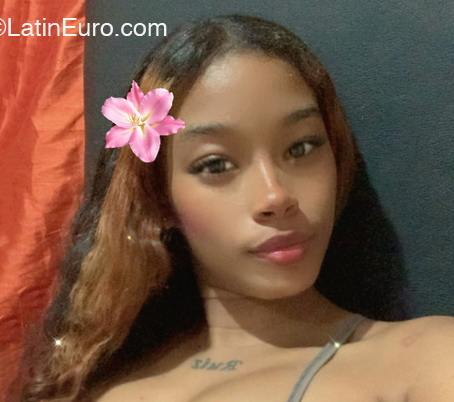 Date this passionate Dominican Republic girl Tatiana Elizabeth from Santo Domingo DO44791