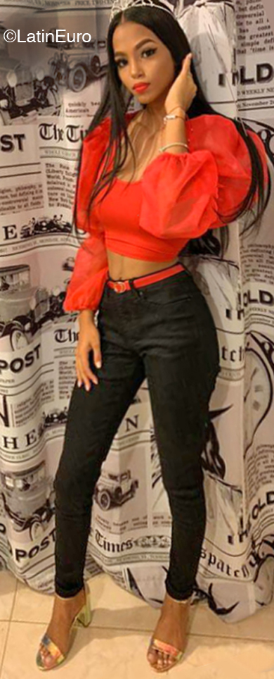 Date this lovely Dominican Republic girl Yuly from Santiago DO44805