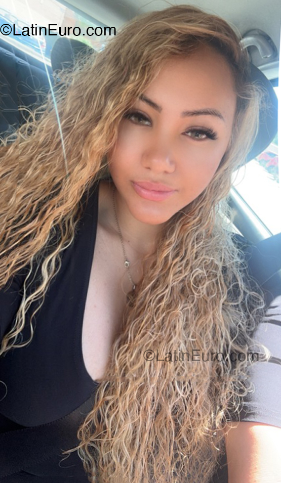 Date this delightful Spain girl Paola from Madrid ES825