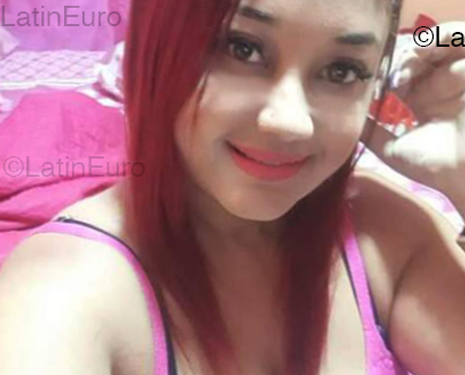 Date this nice looking Dominican Republic girl Maireni from San Cristobal DO53779