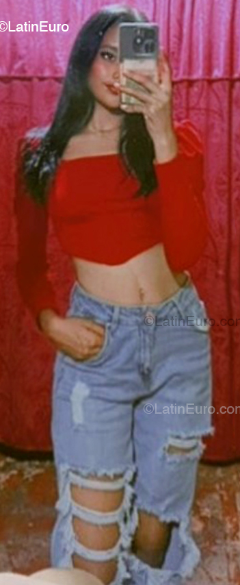 Date this athletic Venezuela girl Raicel from Trujillo VE5064
