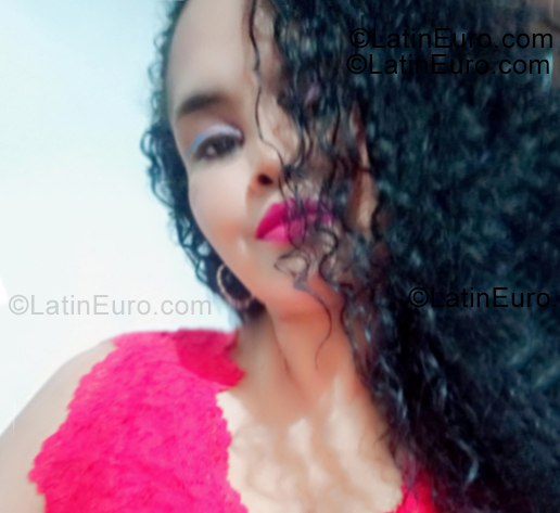 Date this exotic Colombia girl Lis from Medellin CO33473