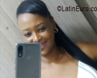 Date this passionate Colombia girl Johana from Cali CO33554
