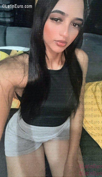 Date this beautiful Dominican Republic girl Yuliana from Puerto Plata DO55878