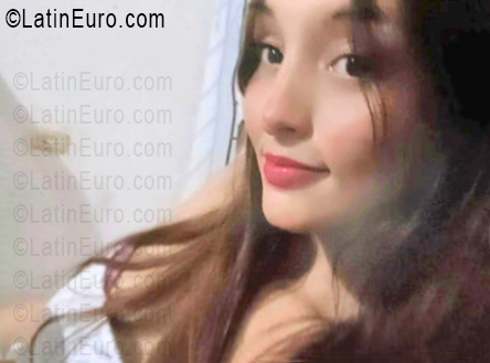 Date this tall Colombia girl Andrea from Monteria CO33610