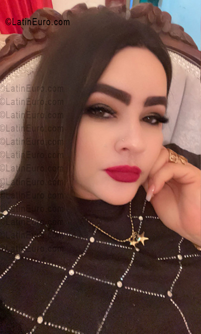 Date this lovely Dominican Republic girl Perla from Santiago DO55969