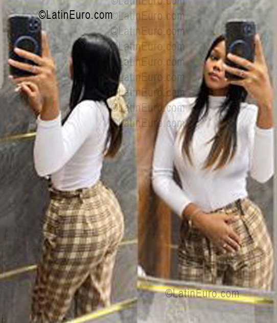 Date this delightful Dominican Republic girl Ange from Santo Domingo DO56057