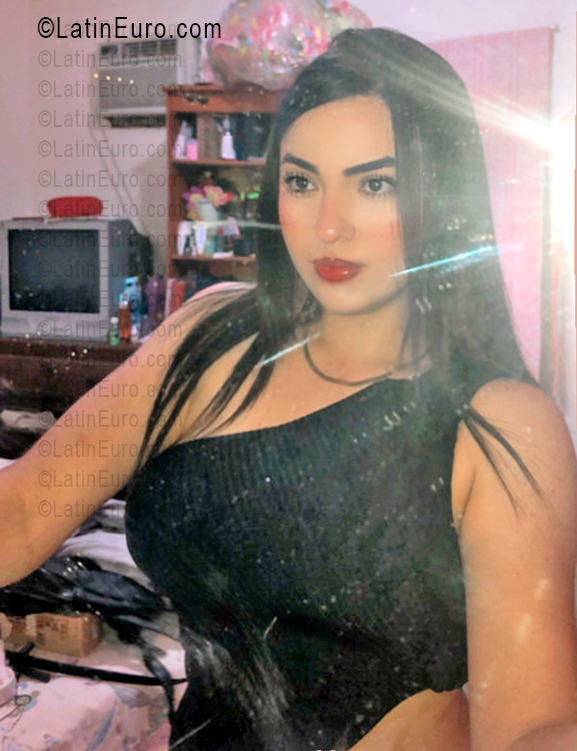 Date this fun Venezuela girl Isabel from Barquisimeto VE5642