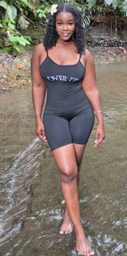 Date this young Ecuador girl Narcisa from Esmeraldas EC1152