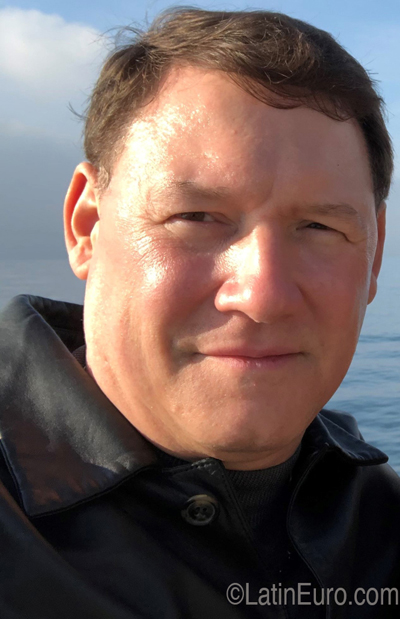 Date this hot United States man Scott from Austin US25650