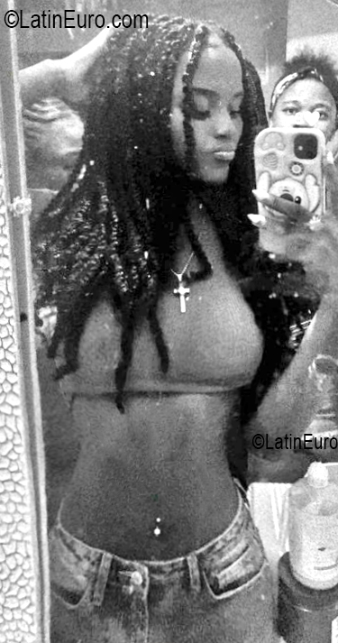 Date this athletic Dominican Republic girl Jennys from Santo Domingo DO56954