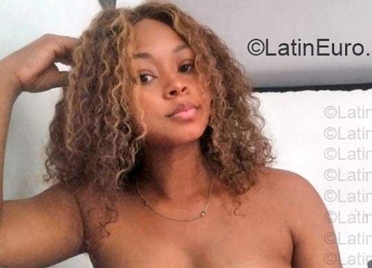 Date this delightful Colombia girl Melina from Cali CO33858