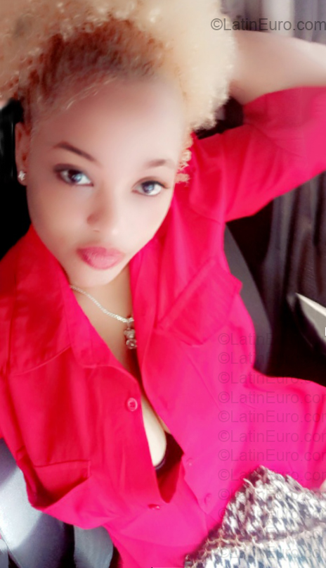 Date this cute Dominican Republic girl Soribel from Santo Domingo DO57055