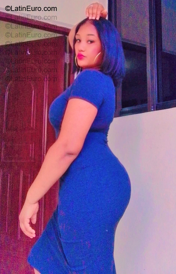 Date this charming Dominican Republic girl Ciss from Santiago DO57207