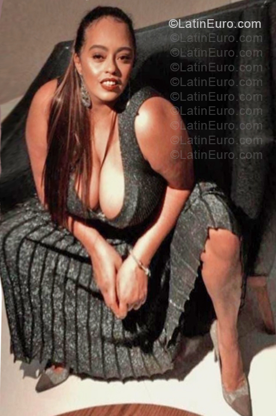 Date this athletic Brazil girl Andreza from Sao Paulo BR12466